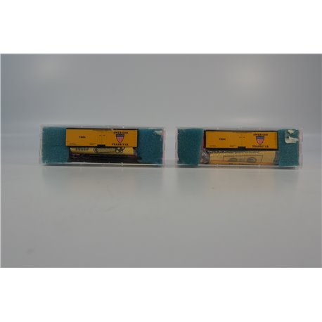 A Pair of Roundhouse American Refrigerator Transit Co Box Wagon Kits. N Gauge USED