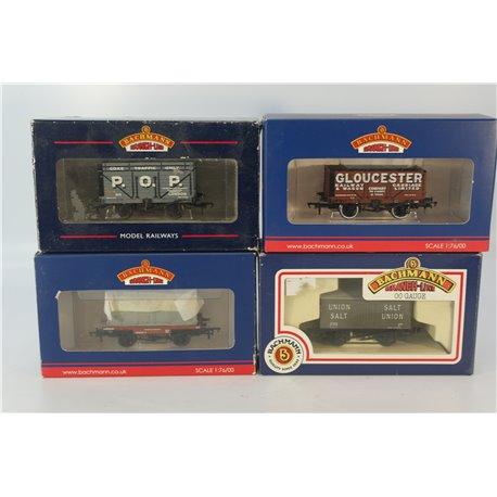 A Set of Four Bachmann Private Owner Wagons .OO Gauge USED