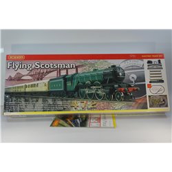 Hornby R1039 "Flying Scotsman" trainset. Used. OO Gauge