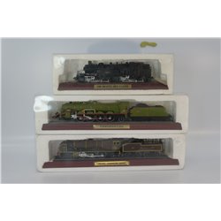 A collection of 3 static Display models of Continental Trains in TT Gauge.