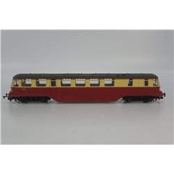 Hornby R2869 Diesel railcar express in BR crimson/cream. Used. OO Gauge