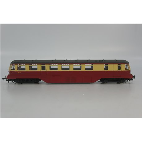 Hornby R2869 Diesel railcar express in BR crimson/cream. Used. OO Gauge