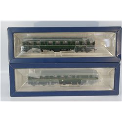 Bachmann 31-326 Class 105 2-Car DMU BR Green (Speed Whiskers). Used. OO Gauge