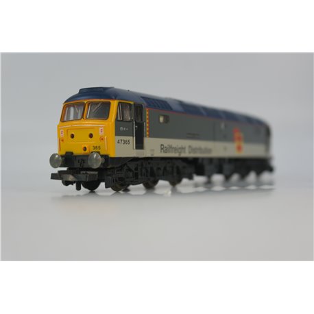 Lima L204832 Class 47 47365 'Diamond Jubilee' in Railfreight Distribution grey. Used. OO Gauge