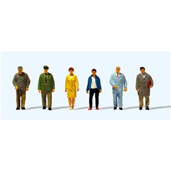 Passers By (5) & Police Officer Exclusive Figure Set