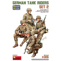 German Tank Riders Set 2 (Resin Heads) 4 figures - 1:35 model kit