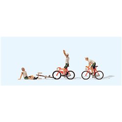 Racing Cyclists Team 2 (x3) Figure set