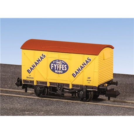 BR Vanfit Wagon Fyffes Bananas