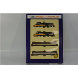 Dapol ND122c Class 43 HST book set 253028 - 43056 & 43057 with Mk3 FO and SO in Intercity Executive livery. Used. N Gauge