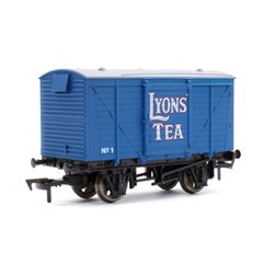 Dapol Ventilated Van Lyons Tea No1