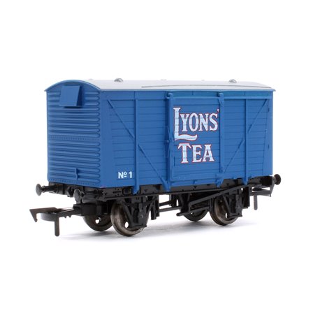 Dapol Ventilated Van Lyons Tea No1