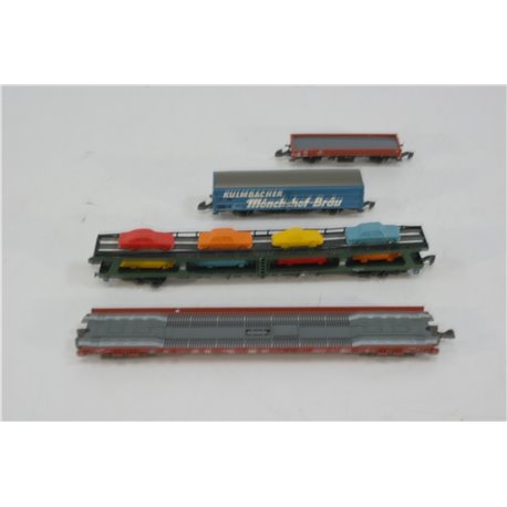 Marklin Mini-Club 4 X Assorted Wagons . Used. Z Gauge