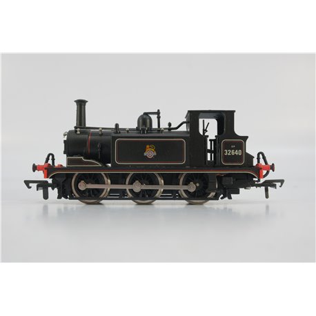 Dapol D71Dapol-A Terrier 0-6-0T 32640 in BR lined black. Used. OO Gauge