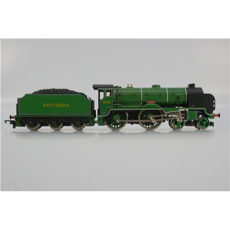 Hornby R380 Schools Class V 4-4-0 'Stowe' 928 in SR Malachite Green. Used. OO Gauge
