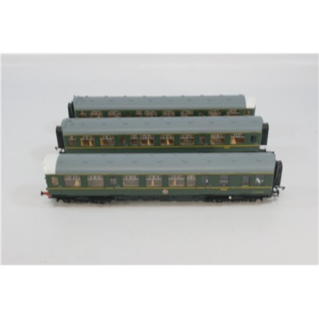 Hornby R369A Class 110 3-Car Diesel Multiple Unit E51840 E59701 E51815. Used. OO Gauge 