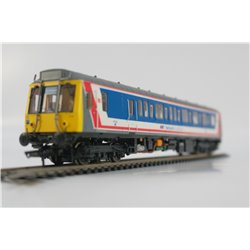 Hattons Originals 4D-009-HAT007 Class 121 single car DMU 'Bubblecar' 55022 in original Network South East livery . Used. OO Gau