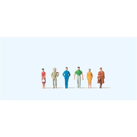 Passers By (6) Figure Set