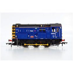 Hornby R3343 Class 08 0-6-0 shunter 08822 "John" in First Great Western livery. DCC Fitted. Used. OO Gauge