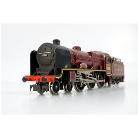 Hornby R357 Patriot Class 4-6-0 'Duke of Sutherland' 5541 in LMS Maroon. Used. OO Gauge