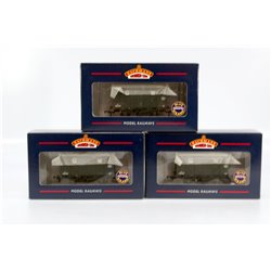 Three Bachmann 37-730 12 Ton Ventilated Van in GW Grey. Used. OO Gauge 