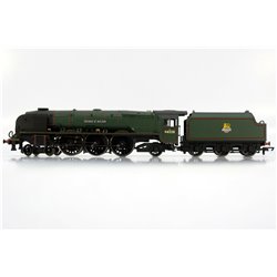 Hornby R2231 Princess Coronation Class 4-6-2 46228 "Duchess Of Rutland" in BR Green with early emblem. Used. OO Gauge 