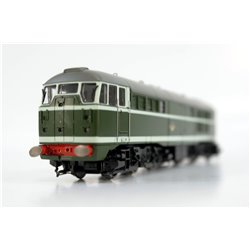 Hornby R30120 Class 31 D5500 in BR green with no yellow panels. DCC Fitted. Used. OO Gauge 