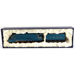 Hornby R2684 Class A4 4-6-2 4468 "Mallard" 70th Anniversary in LNER Blue. Used. OO Gauge