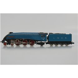 Minitrix 12946 A4 4-6-2 LNER Blue "Sir Nigel Gresley" "4498". Used. N Gauge 