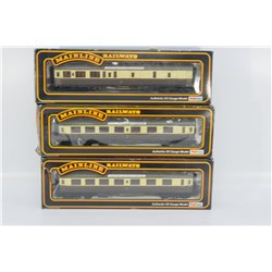 A Set of Three Mainline GWR Coaches. Used. OO Gauge 