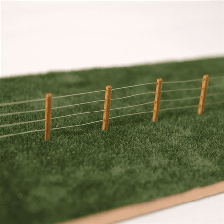OO/HO kit 4ft Post & Wire Fencing