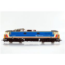 Hornby R368B Class 86 86401 in BR/NSE Bright blue. Used. OO Gauge 