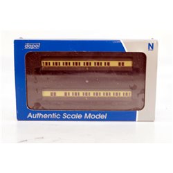 Dapol 2P-003-014 B Set Coach Twin Pack Great Crest Western Chocolate and Cream 6413 and 6414. Used. N Gauge 