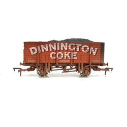 A Set of Four Private Owners Weathered Wagons from Dapol. Used. OO Gauge 