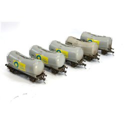 A Set of Five VEE tank wagons "Blue Circle Cement". Used. OO Gauge 