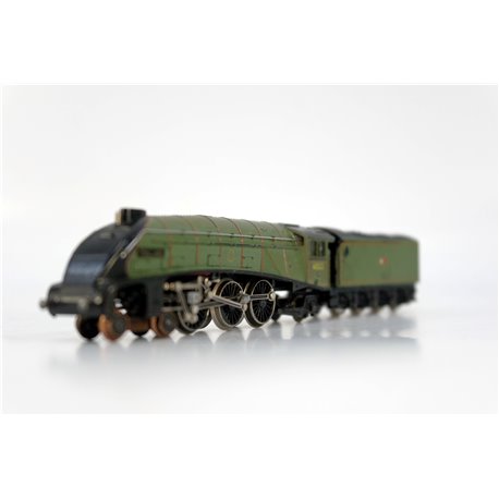 Minitrix N211 Class A4 4-6-2 60022 'Mallard' in BR green. Used. N Gauge 