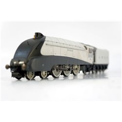 Hornby R3307 Silver Jubilee A4 "Quicksilver" . Used. OO Gauge 