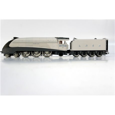 Hornby R3306 Silver Jubilee A4 "Silver Link" . Used. OO Gauge 