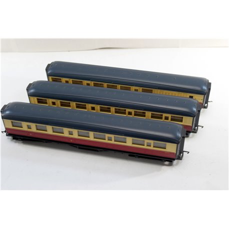 A Set of three Crimson and Cream Coaches . Used. OO Gauge 