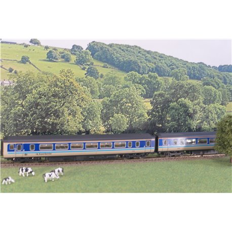 Lima L205052 Class 156 2-Car 'Super Sprinter' DMU in BR provincial blue and grey. Used. OO Gauge 