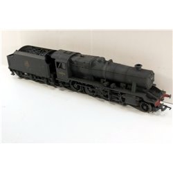 Hornby R2229 Class 8F 2-8-0 48154 in BR black with early emblem. Used. OO Gauge 