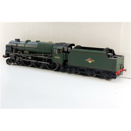 Hornby R2727 Patriot Class 4-6-0 45528 "R.E.M.E." in BR Green with late crest. Used. OO Gauge 
