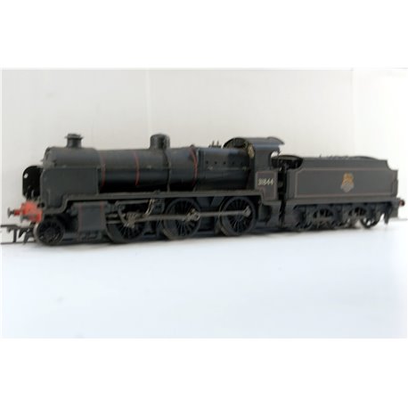 Bachmann Branchline 32-156 Class N 2-6-0 31844 and tender in BR lined black with early emblem (weathered). Used. OO Gauge 