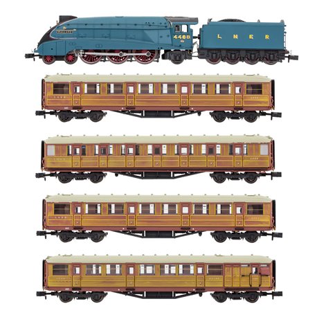 A4 Mallard 4468 BR Garter Blue + 4 Teak Coaches