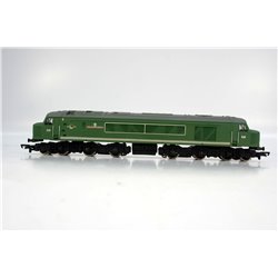 Mainline Railways 37-050 Type 4 1CO - CO1 Diesel Locomotive " Manchester Regiment" BR Green . Used. OO Gauge 