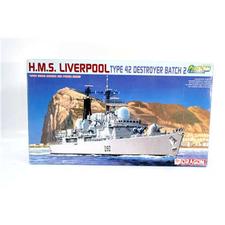 1/700 Dragon HMS Liverpool Type 42 Destroyer. Second hand unopened