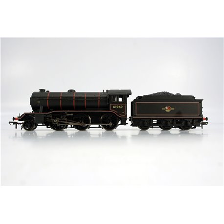 Bachmann Branchline 32-277 Class K3 2-6-0 61949 with stepped tender in BR lined black with late crest. Used. OO Gauge 