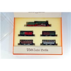 Berliner TT Bahnen dampflokomotive br 5620 750 Year Anniversary Set. Used. TT Gauge 