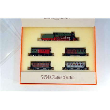 Berliner TT Bahnen dampflokomotive br 5620 750 Year Anniversary Set. Used. TT Gauge 