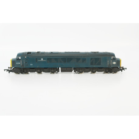 Mainline 37-051Main Class 45 45039 'The Manchester Regiment' in BR Blue. OO Gauge USED