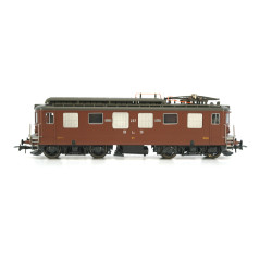Roco Train set: Electric locomotive Ae4/4 of the BLS with passenger train. Used. HO Gauge